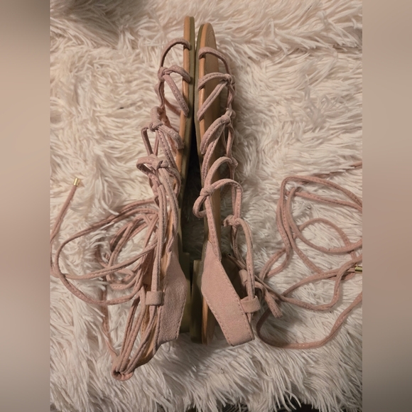 Just Fab Gladiator tie sandals - Picture 2 of 4